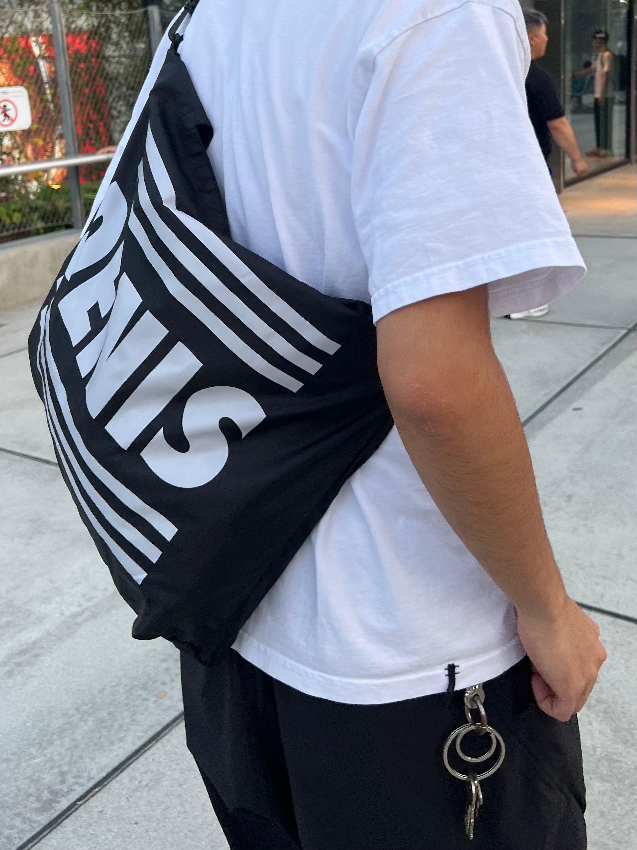 ナイロントートバッグ