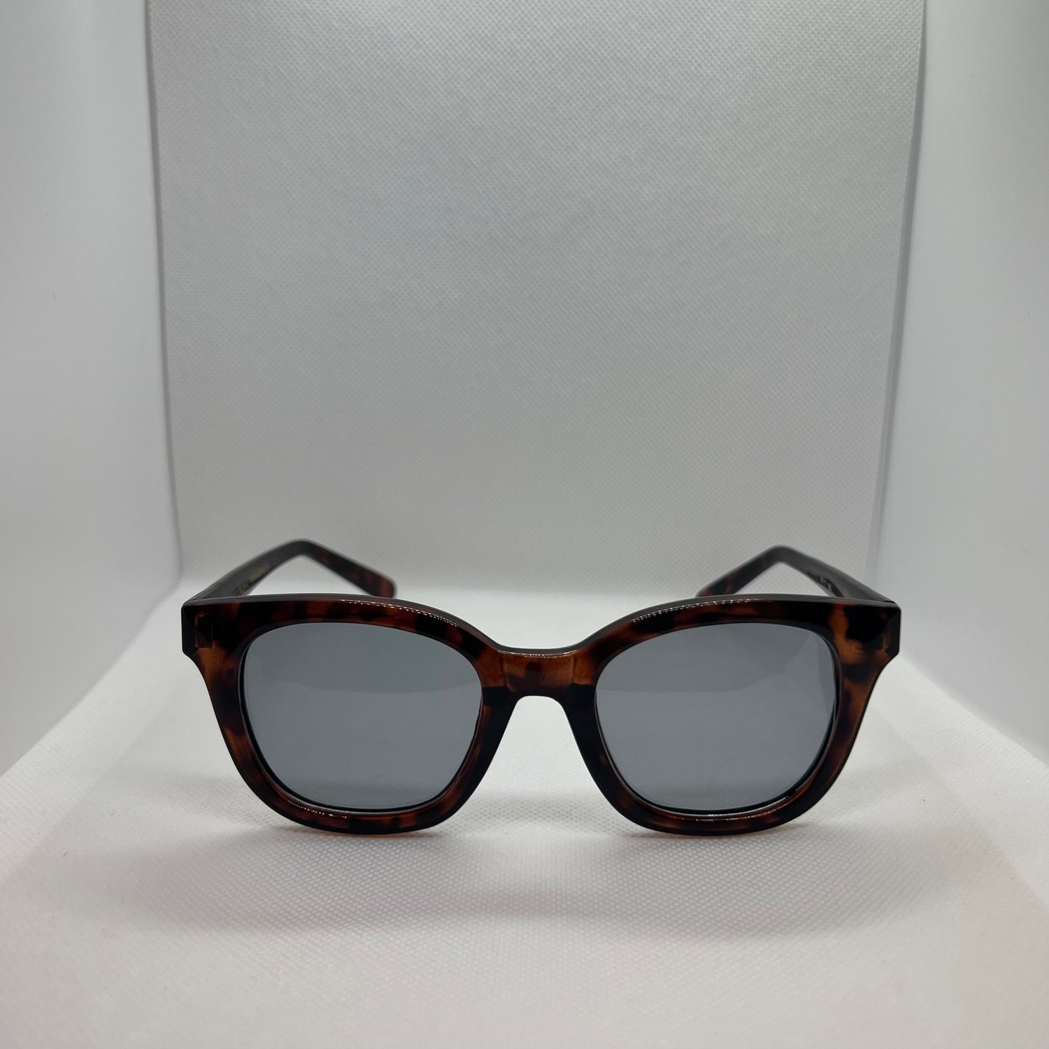 DENIS Sunglasses Bekko Camo Polarized Lenses