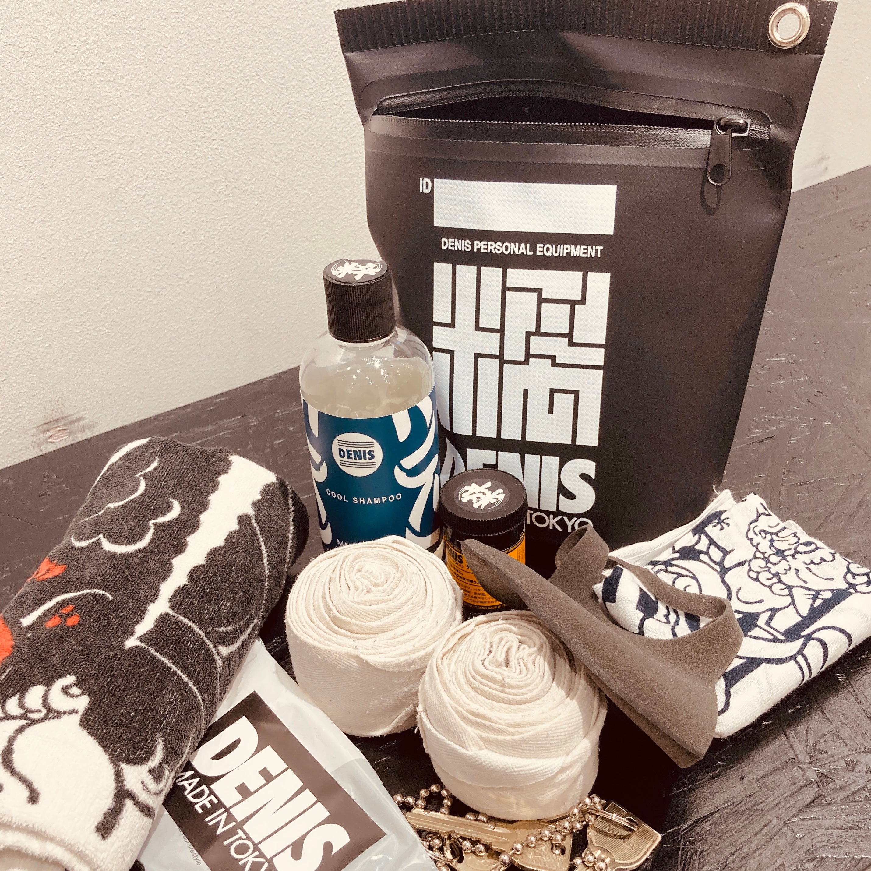 トラベルポーチ 大 – DENIS TOKYO